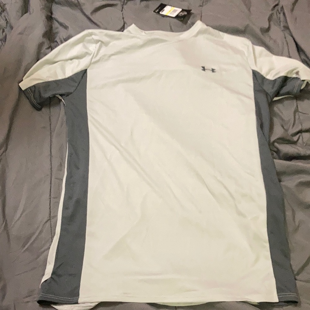 2 tone grey under armour shirt